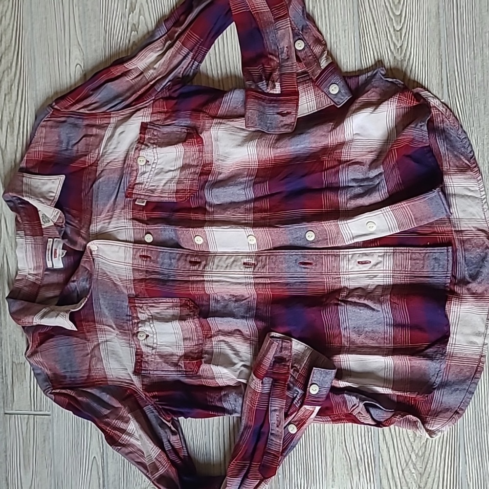 Levi's Boyfriend Fit Button Down